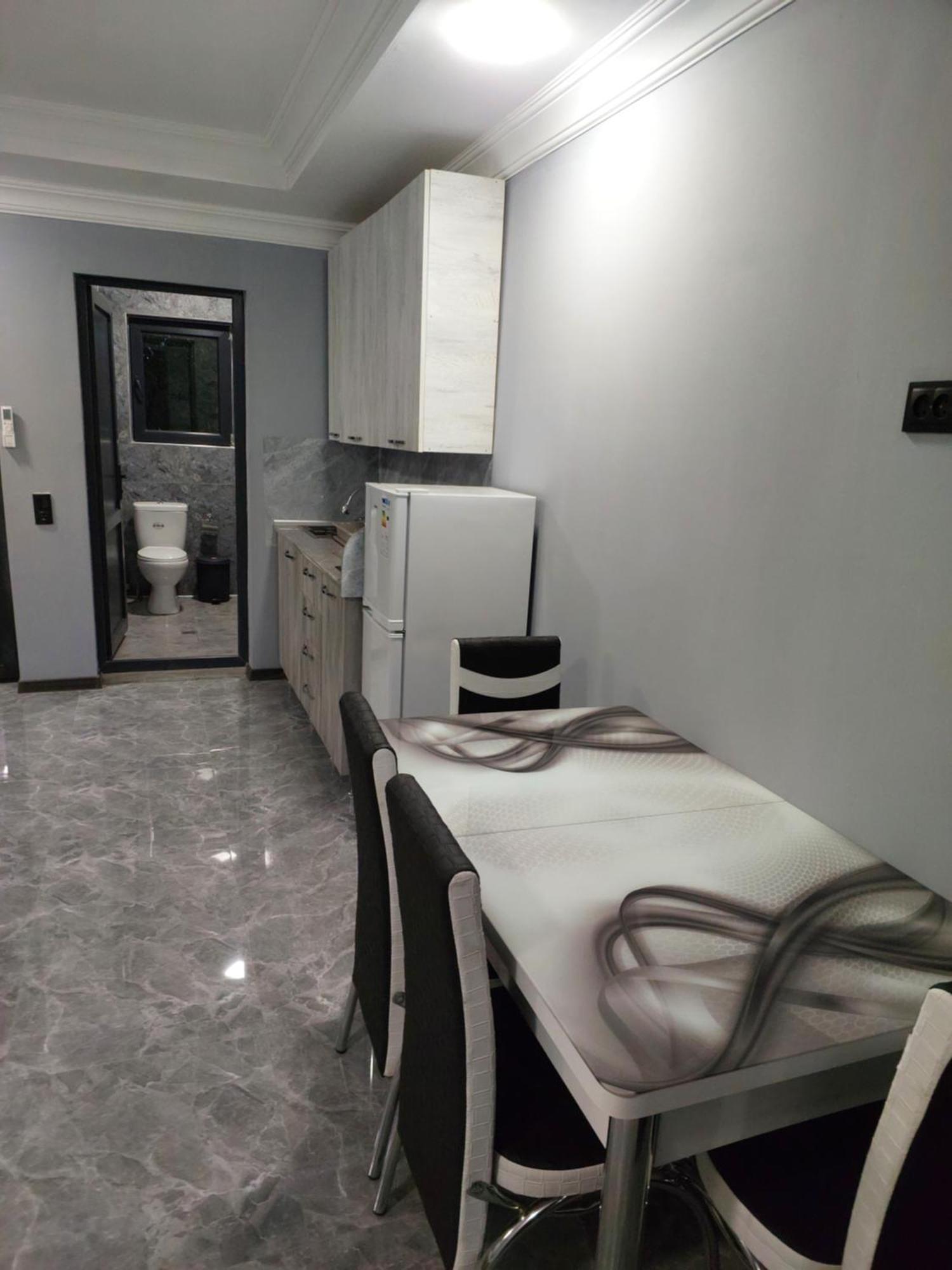 Apartment Beso Kutaisi Eksteriør bilde